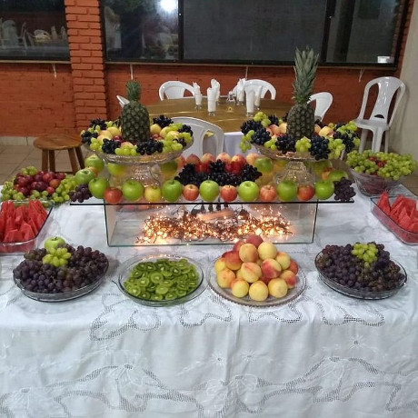 Mesa de degustacao no Ano Novo 2021